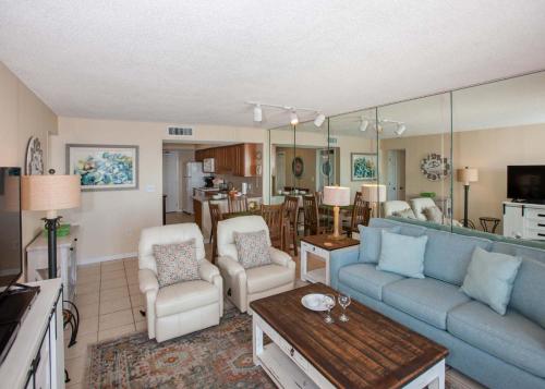 Surfside Shores 1302 - image 5