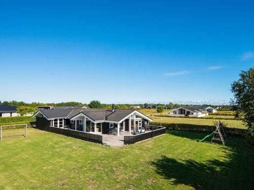  Holiday Home Ellemose in Neder Lysabild