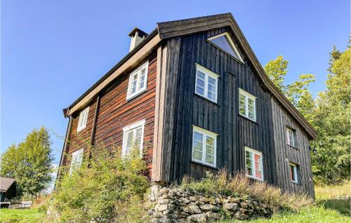 Beautiful Home In yer With Wifi And 4 Bedrooms