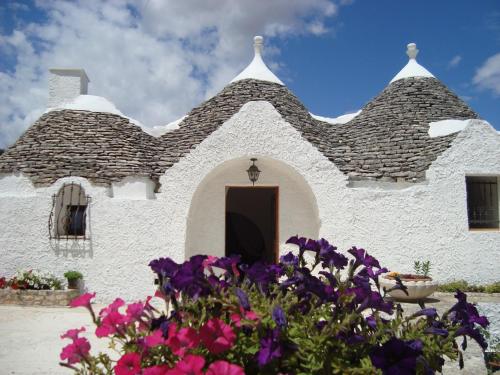 Trulli Arcobaleno gîte à louer Marchione
