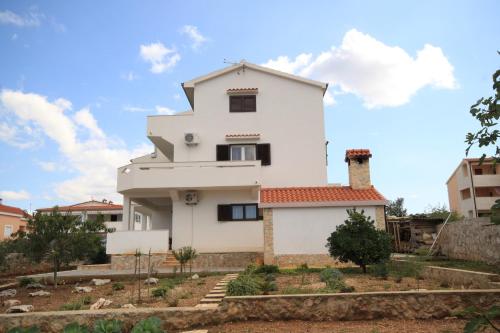  Apartments by the sea Razanj, Rogoznica - 8361 in Rogoznica