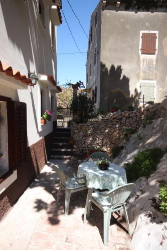 Apartments and rooms with parking space Cunski Losinj - 2498 - image 8