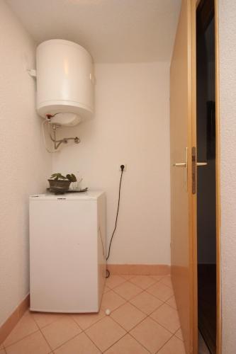 Apartments and rooms with parking space Cunski Losinj - 2498 - main image