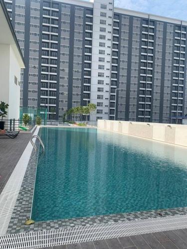 IQ APARTMENT CYBERSOUTH WITH POOL - image 3