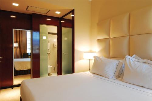 1 queen bed