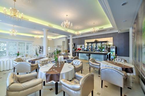 Étterem, Hotel Luxor in Lublin