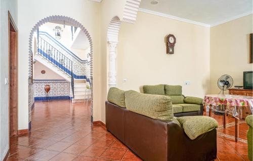 Gorgeous Home In Algamitas With Wifi