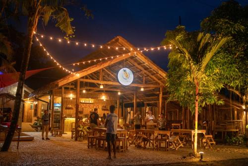 CocoRico Hostel – khách sạn tại San Vicente
