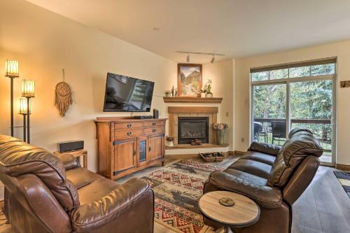 B&B Silverthorne - Silverthorne Condo Grill, Blue River Access! - Bed and Breakfast Silverthorne