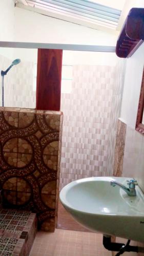 Vannas istaba, Lena house Flores in Waigete
