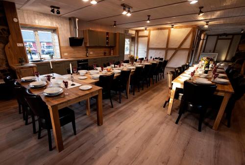 레스토랑, Exclusive House in 옘스회그