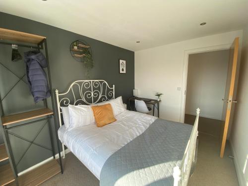 Cute 2 bed flat in the heart of Derby By 20Property Stays Short Lets & Serviced Accommodation