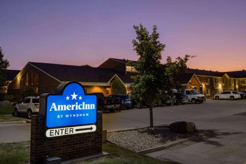 AmericInn by Wyndham Aberdeen Event Center