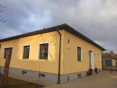  Mareli Neusiedler Stadthaus in Neusiedl am See