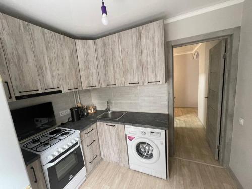 Apartment on Kievskaya street, Biszkek (zdjęcie 8)