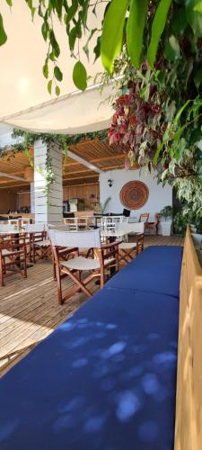 Krogs/atpūtas telpa, Sunset Boulevard Hotel in Qeparo