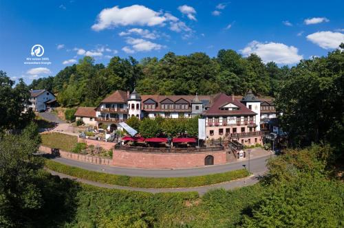 . Naturhotel Rügers Forstgut