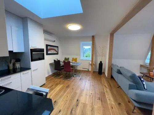 SCHNYDER'S HOME - Rosenappartement in Rapperswil-Jona, Schweiz