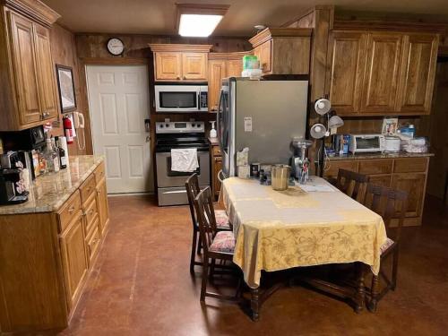 Iekārtas, Guest Home on Lake Godstone in Džeksboro (TX)