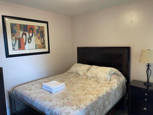 Spectacular Luxury Apartment close Disney - image 12