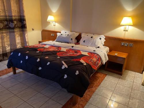 Maple Leaf Korean Hotel in เทซาโน