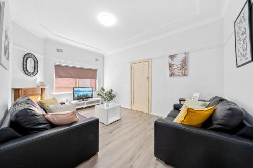 Burwood Newly Renovated 2 Bedroom Apartment - Sydney