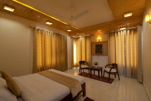 4-bedroom luxury villa near Kasauli