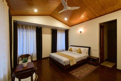 4-bedroom luxury villa near Kasauli