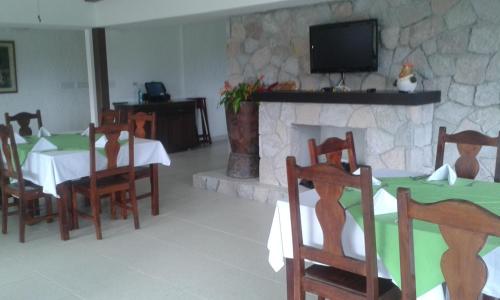 酒吧/休闲厅, 凯木派斯特酒店 (Hotel Campestre) in 厄尔瓦利德安顿