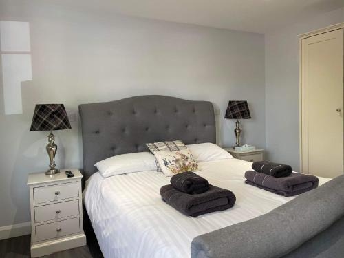 1 queen bed
