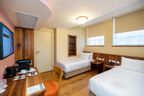Limehouse Library Hotel Room Type - Superior