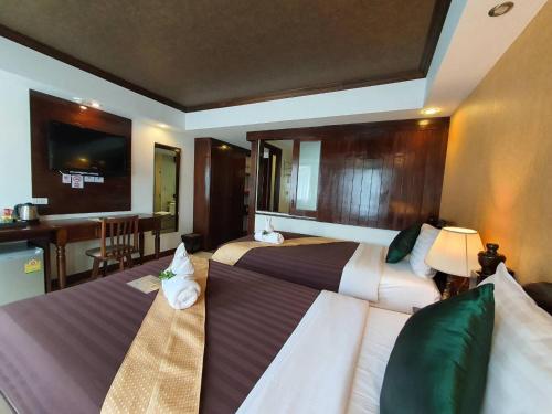 room detail thumbnail 0