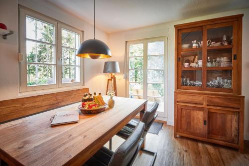 Ferienhaus Asten-Lodge in เลนเนแพลตเซอ