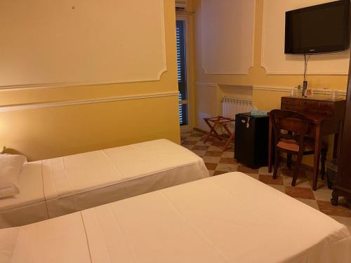 Hotel Trinacria, Палермо (фото 11)