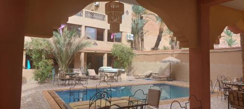 ทัศนียภาพ, Maison Vallee Du Ziz in แอรราชิเดีย