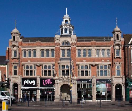 GROUND FLOOR OLIVE SUITE, DIGBETH STUDIO (SLEEPS 2) - Duddeston