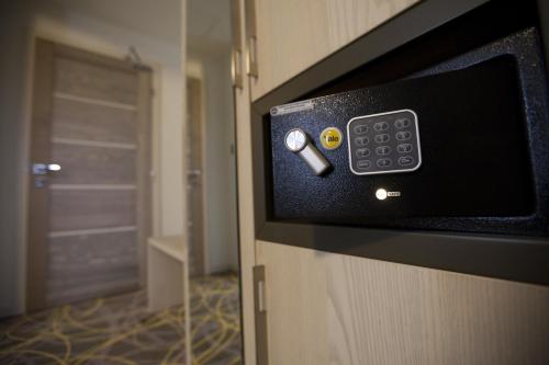 Exclusive Hotel & More - main image