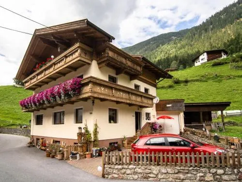 Wohlfarter in Jerzens, Österreich