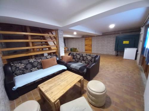 設施, House Breza in 古特里維