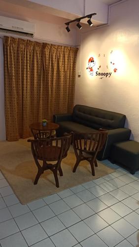 Snoopy homestay Two Bedroom Batu Pahat