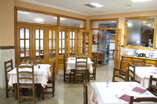 Hostal Restaurante La Masía