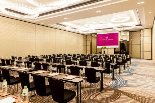 399037679 Crowne Plaza Vientiane by IHG