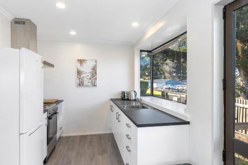 مطبخ, نورث ساوث هوليداي بارك (North South Holiday Park) in هيروود