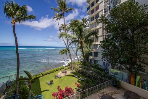Diamond Head Beach Hotel 4