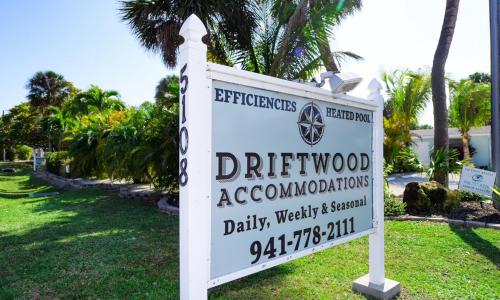 Driftwood Villas by AMI Locals - image 10