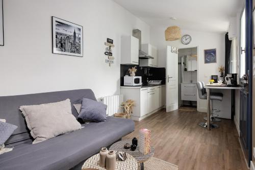 Chic Parisian - 5' RER C Paris - Orly 15 min in Savigny Sur Orge