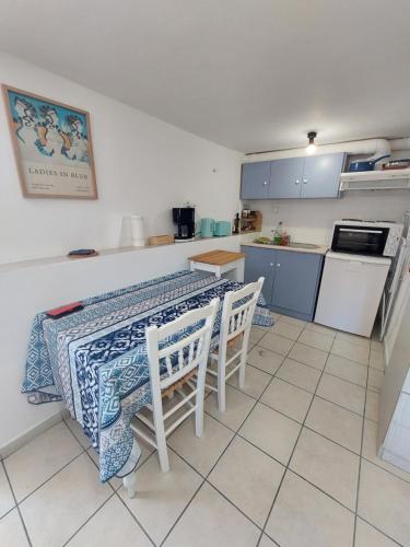 Artemis Ermoupoli Centre Appartement pour petit budget Backpackers