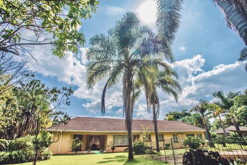 ทัศนียภาพภายนอกโรงแรม, Palm villa in ฮาราเร