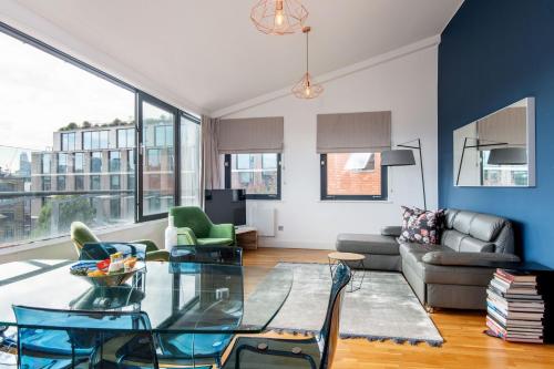 Mulberry South Penthouse - image 8