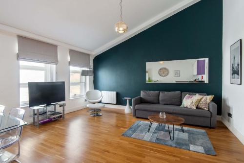 Mulberry North Penthouse - image 12